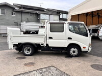HINO Dutro Double Cab SKG-XZU605M 2011 71,907km_4