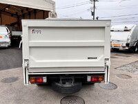 HINO Dutro Double Cab SKG-XZU605M 2011 71,907km_5