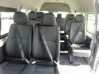 TOYOTA Hiace Bus 3BF-TRH228B 2021 112,000km_16
