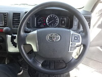 TOYOTA Hiace Bus 3BF-TRH228B 2021 112,000km_32