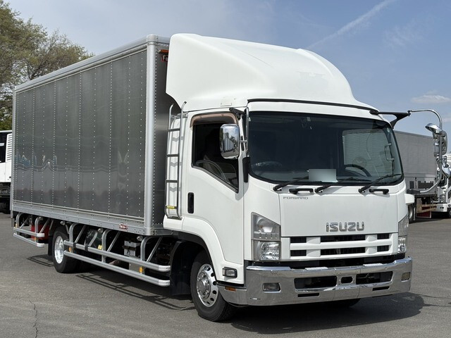 Forward Aluminum Van_1