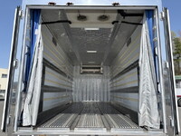 ISUZU Forward Refrigerator & Freezer Truck 2PG-FRR90S2 2018 579,000km_10