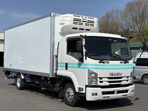ISUZU Forward Refrigerator & Freezer Truck 2PG-FRR90S2 2018 579,000km_1