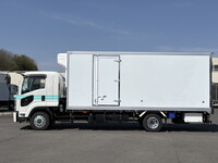 ISUZU Forward Refrigerator & Freezer Truck 2PG-FRR90S2 2018 579,000km_4