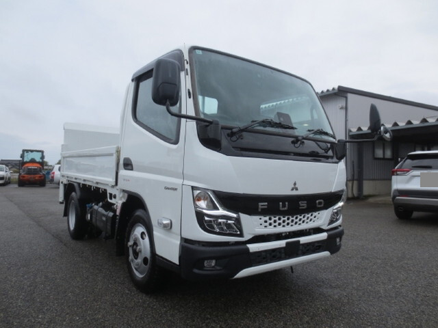 MITSUBISHI FUSO Canter Flat Body 2RG-FBAV0 2024 4,173km_1