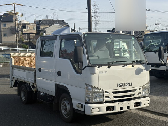 ISUZU Elf Double Cab TRG-NHR85A 2015 71,181km