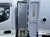 HINO Dutro Garbage Truck TPG-XZU600X 2017 103,600km_9