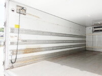 ISUZU Forward Refrigerator & Freezer Truck TKG-FRR90T2 2015 506,000km_15