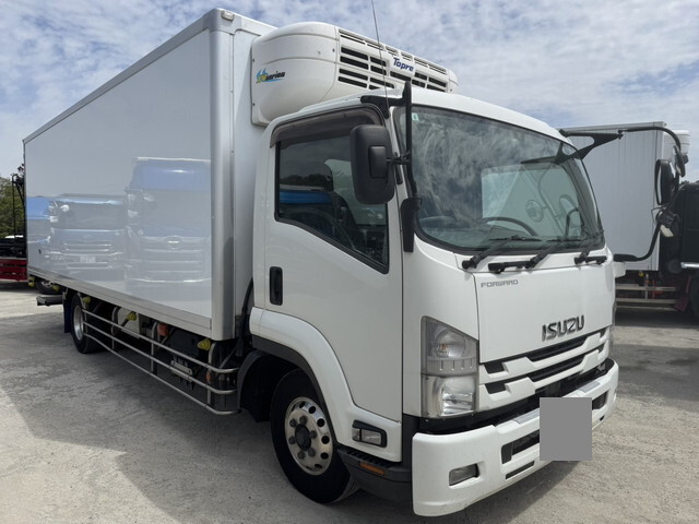 Forward Refrigerator & Freezer Truck_1