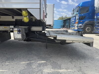 ISUZU Forward Refrigerator & Freezer Truck 2PG-FSR90T2 2020 405,000km_28