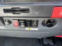 ISUZU Elf Reefer Van 2RG-NPR88YN 2019 145,878km_23