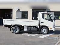 HINO Dutro Flat Body 2KG-XZC605M 2025 1,000km_4