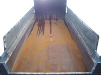 ISUZU Giga Dump QPG-CXZ77BT 2016 551,720km_20