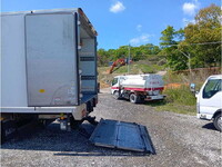 ISUZU Forward Refrigerator & Freezer Truck TKG-FRR90S2 2015 660,861km_15