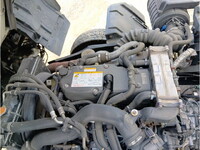 ISUZU Forward Refrigerator & Freezer Truck TKG-FRR90S2 2015 660,861km_31