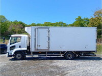 ISUZU Forward Refrigerator & Freezer Truck TKG-FRR90S2 2015 660,861km_6