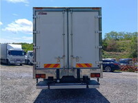 ISUZU Forward Refrigerator & Freezer Truck TKG-FRR90S2 2015 660,861km_7