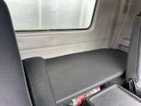 HINO Ranger Aluminum Wing TKG-FD7JLAA 2015 110,376km_34