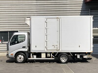HINO Dutro Refrigerator & Freezer Truck TKG-XZU685M 2014 167,000km_2