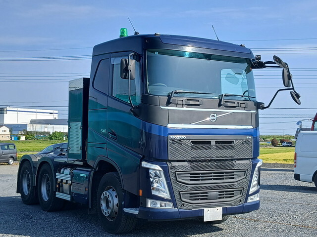 Volvo FH Trailer Head_1