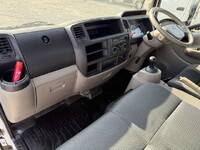 NISSAN Atlas Flat Body SKG-TZ2F24 2012 33,000km_37