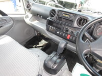 HINO Dutro Panel Van TPG-XZU645M 2018 194,000km_24