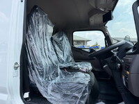 MITSUBISHI FUSO Canter Safety Loader 2RG-FEB90 2026 917km_28