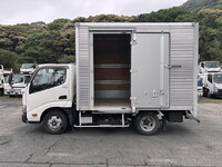HINO Dutro Aluminum Van TPG-XZU600M 2018 91,542km_6
