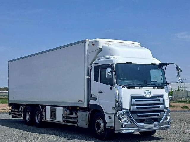 UD TRUCKS Quon Refrigerator & Freezer Truck 2PG-CD5CA 2021 419,217km