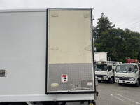 ISUZU Elf Refrigerator & Freezer Truck 2RG-NPR88YN 2019 176,014km_18