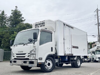 ISUZU Elf Refrigerator & Freezer Truck 2RG-NPR88YN 2019 176,014km_1