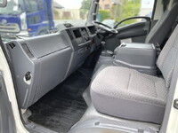 ISUZU Elf Panel Van 2RG-NPR88YN 2019 162,414km_27