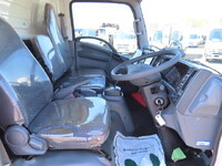ISUZU Elf Aluminum Van 2RG-NPR88AN 2021 124,000km_20