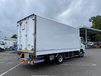 ISUZU Elf Reefer Van 2RG-NPR88YN 2021 197,404km_2