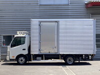 HINO Dutro Aluminum Van TKG-XZU710M 2014 148,000km_2