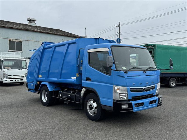 Canter Garbage Truck_1