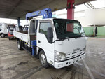 Elf Truck (With 3 Steps Of Cranes)