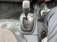 ISUZU Elf Panel Van TRG-NLR85N 2015 123,000km_14