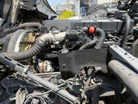 UD TRUCKS Quon Trailer Head 2RG-GK5DAB 2022 366,000km_17
