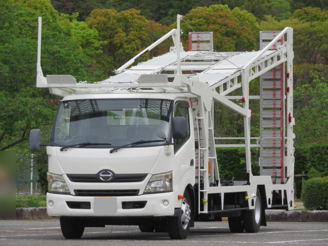 Dutro Carrier Car_1