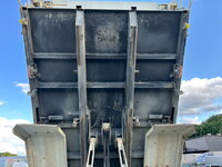 ISUZU Giga Dump QPG-CXZ77BT 2017 404,000km_15