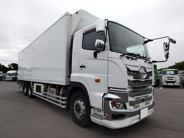 Profia Refrigerator & Freezer Truck_1