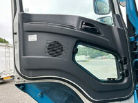 ISUZU Giga Aluminum Wing QKG-CYJ77B 2017 726,000km_10