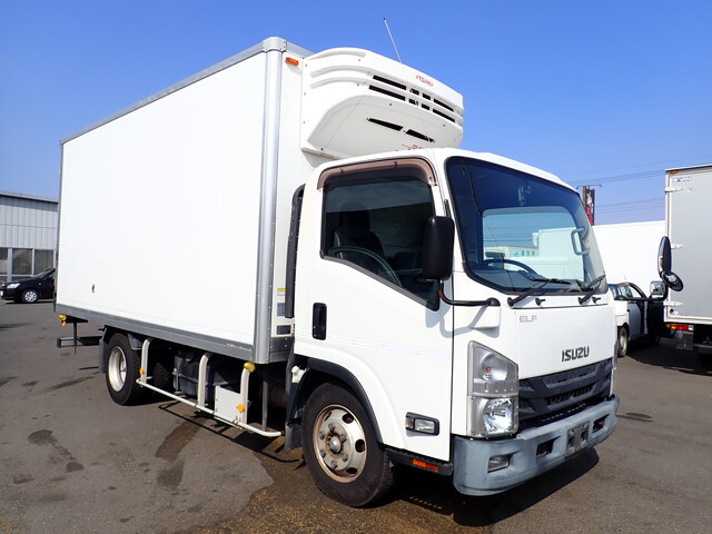 Elf Refrigerator & Freezer Truck_1