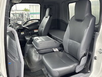 ISUZU Forward Aluminum Van TKG-FRR90S2 2018 164,626km_31