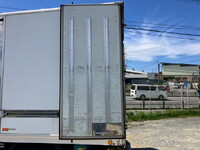 HINO Dutro Refrigerator & Freezer Truck TKG-XZU605M 2015 324,400km_9