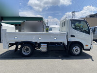 HINO Dutro Flat Body 2RG-XZC605M 2023 27,000km_5