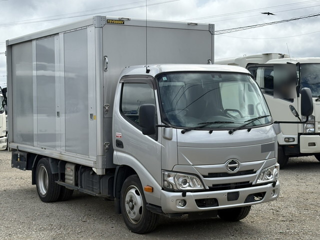 HINO Dutro Bottle Van 2RG-XZU645M 2021 37,943km_1