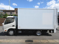 HINO Dutro Reefer Van TKG-XZC645M 2014 62,000km_6