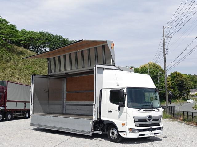 HINO Ranger Aluminum Wing 2PG-FD2ABA 2017 465,000km